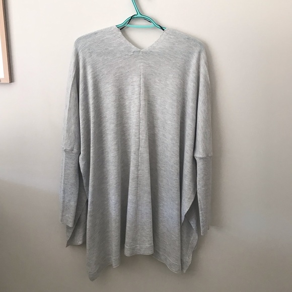 Flowy Premium Quality Long Cartigan - Picture 3 of 4